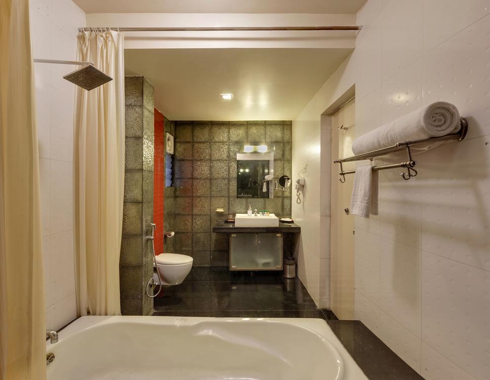 Citrus Hotel Колхапур Экстерьер фото